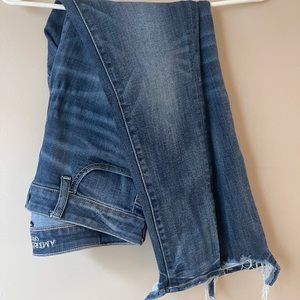 American Eagle distressed super low rise jegging skinny jeans